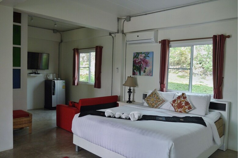 Hotel Nan De Panna Riverside Homestay