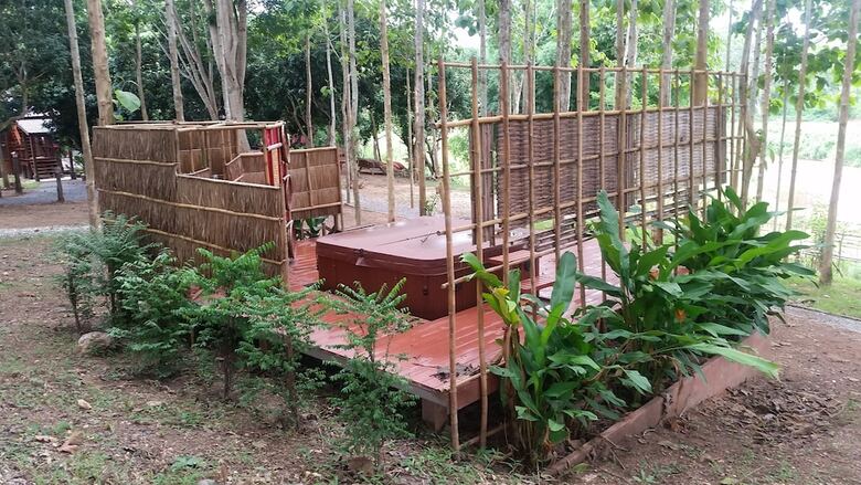 Hotel Nan De Panna Riverside Homestay