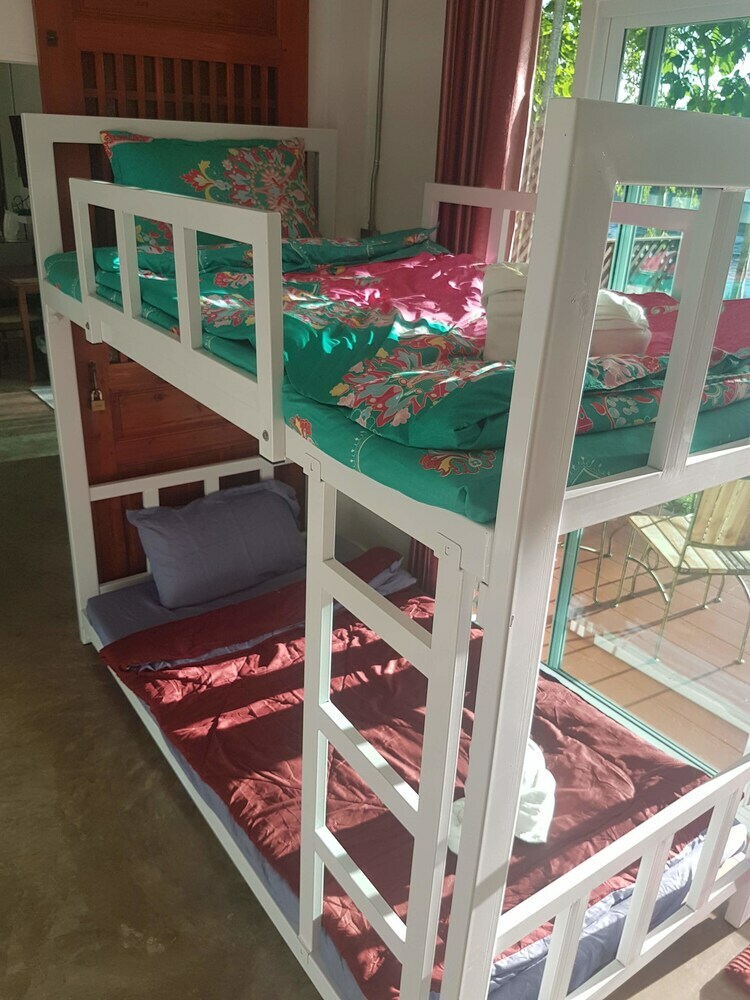 Hotel Nan De Panna Riverside Homestay
