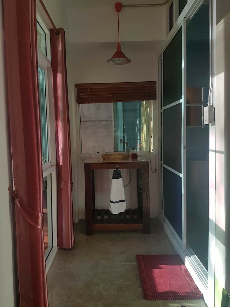Hotel Nan De Panna Riverside Homestay