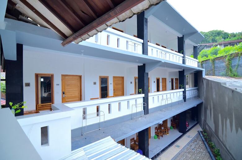 Hotel Blue Coral Inn