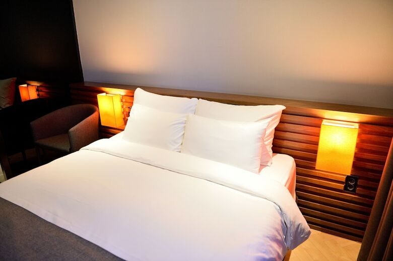 Golden Business Hotel