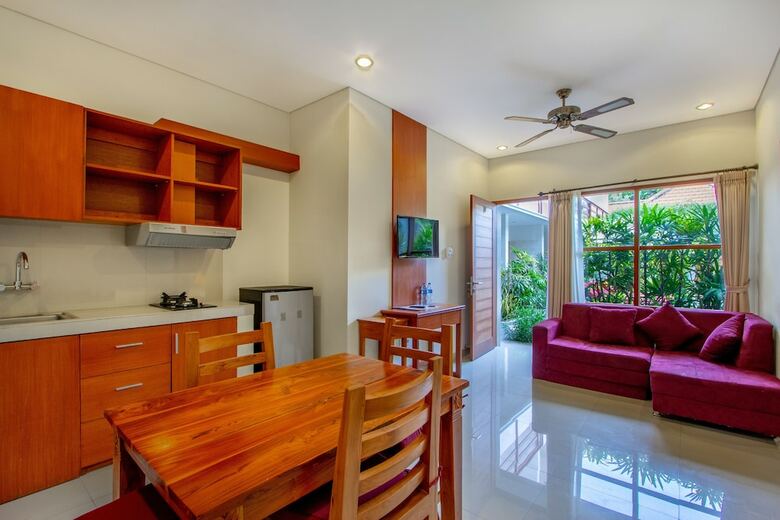 Asoka Hotel And Suite