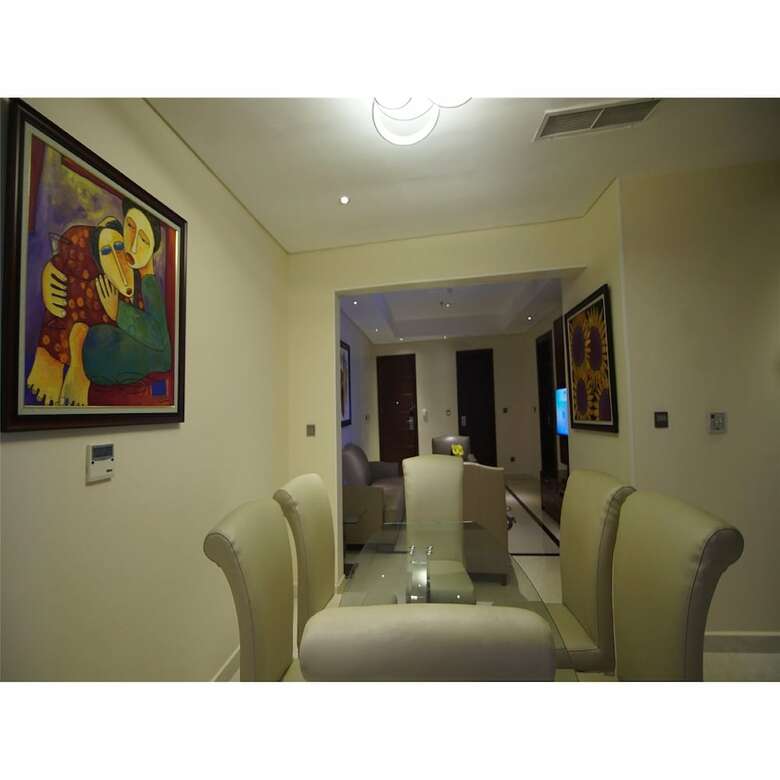 Pearlwort Hotel And Suites