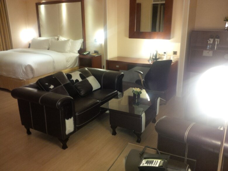 Pearlwort Hotel And Suites