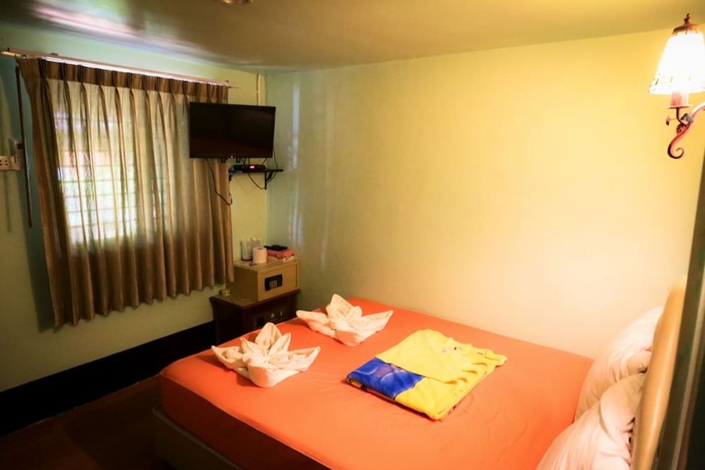 Hotel Poohbar Resort & Lotusdive