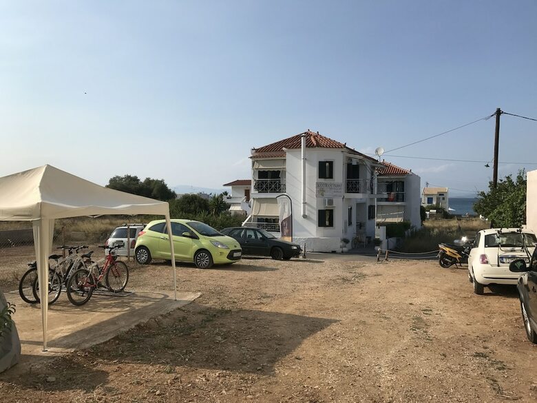 Koukounari Apartments