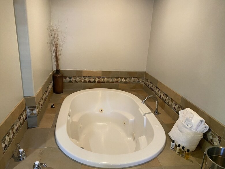Hotel Secrets Inn Lake Tahoe