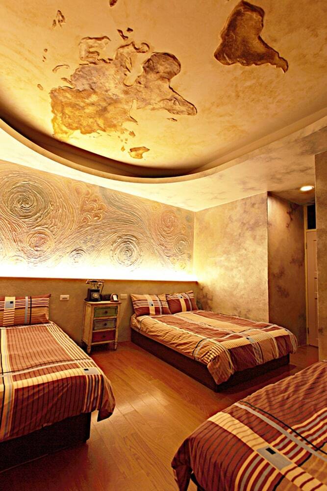 3dsunflower Embossed B&B