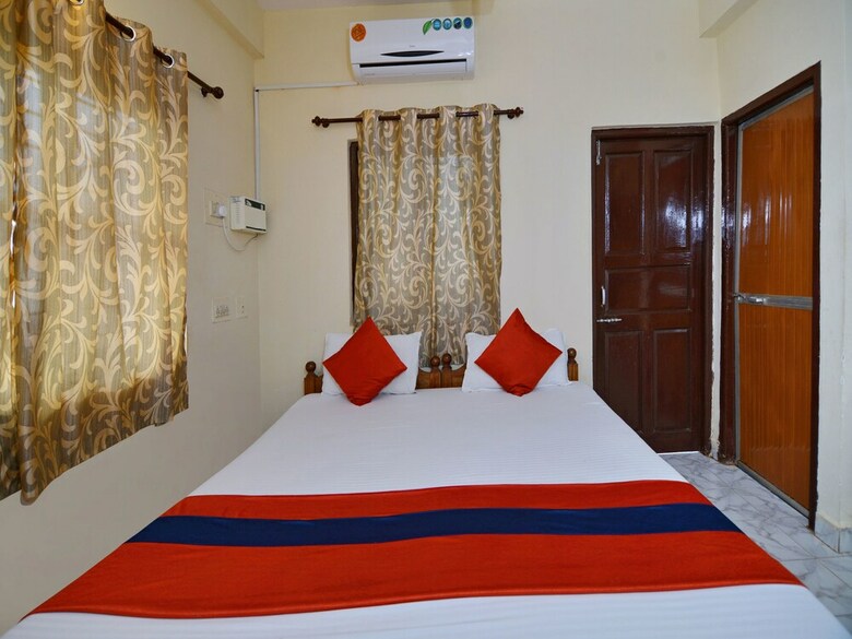 Hotel Oyo 7288 Traveller Guest House