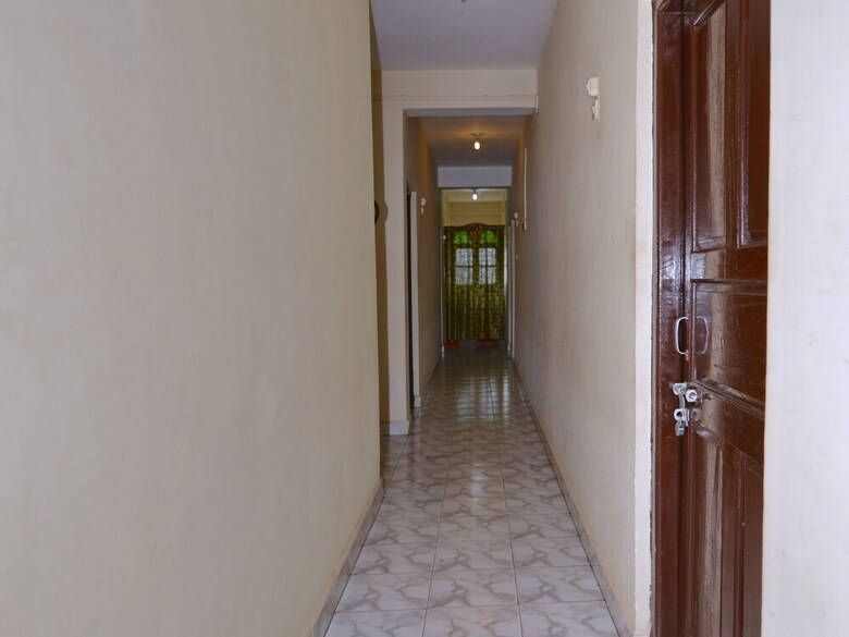 Hotel Oyo 7288 Traveller Guest House