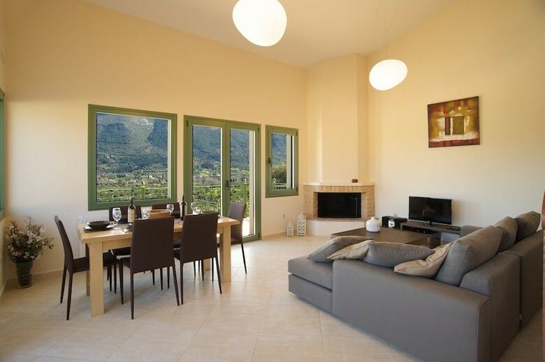 Utopia Luxury Villa