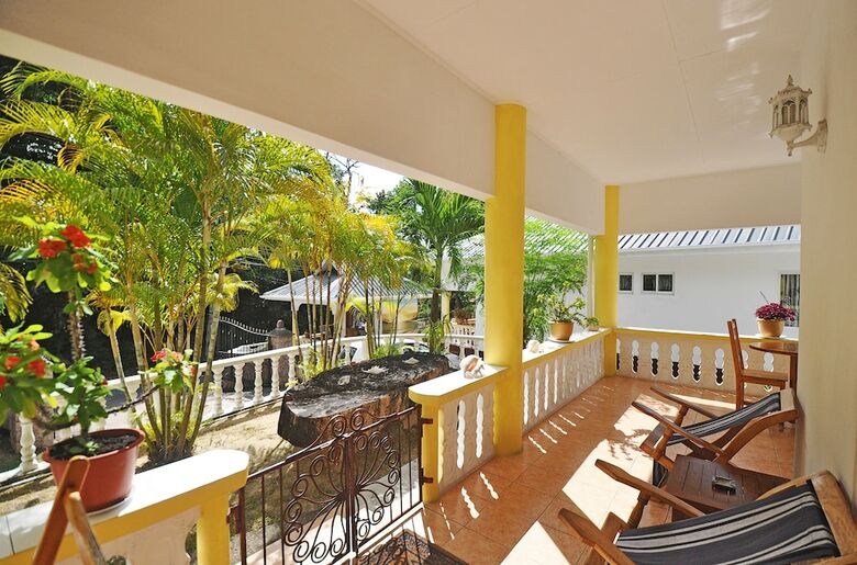 Hotel Acquario Villa