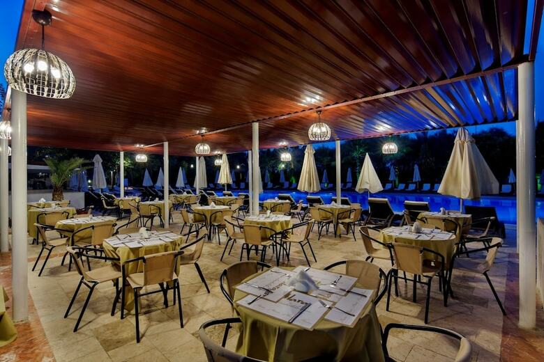 Alara Kum Hotel - All Inclusive