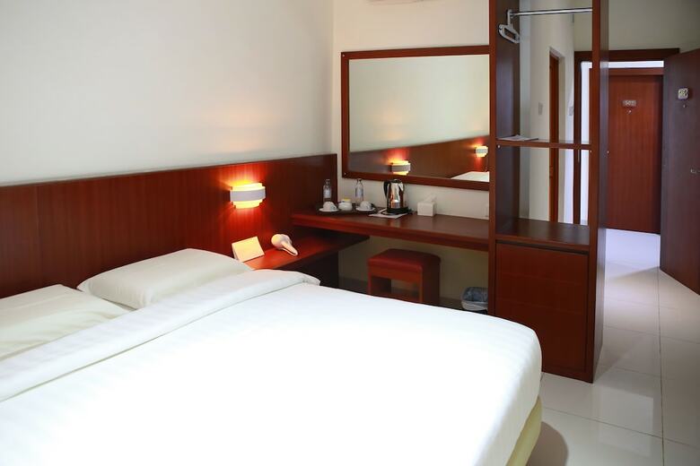 Aviari Hotel