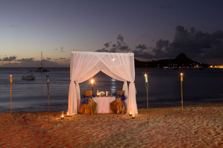 Hotel Bay Gardens Beach Resort