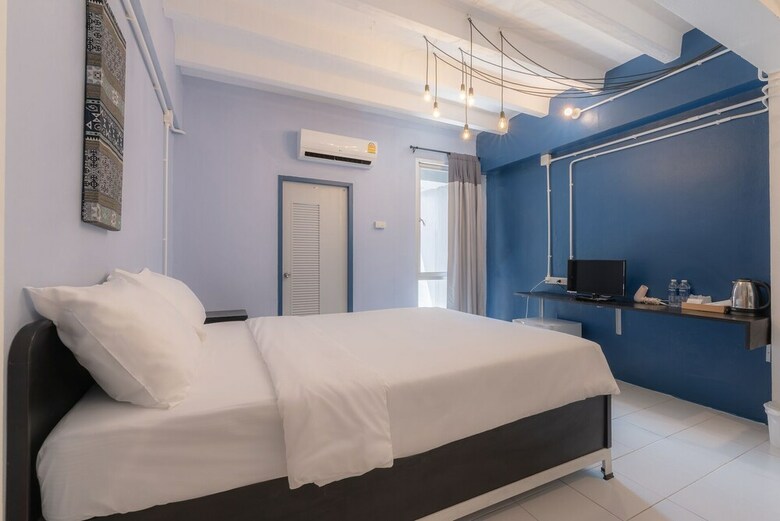 Hotel Bedgasm Poshtel X Caf� At Nimman