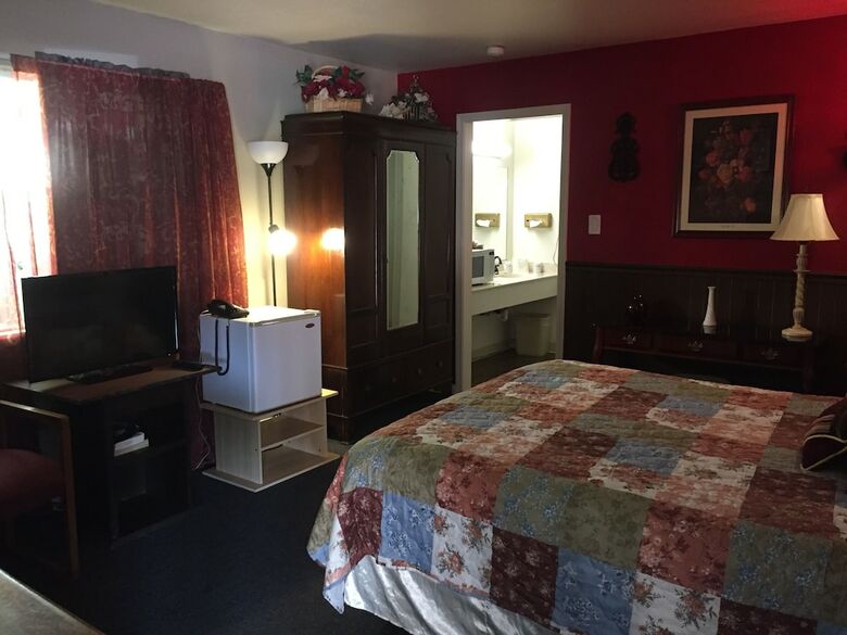 Motel Holiday Lodge