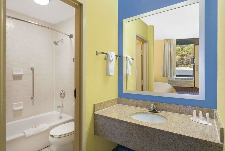 Hotel Days Inn By Wyndham Mocksville