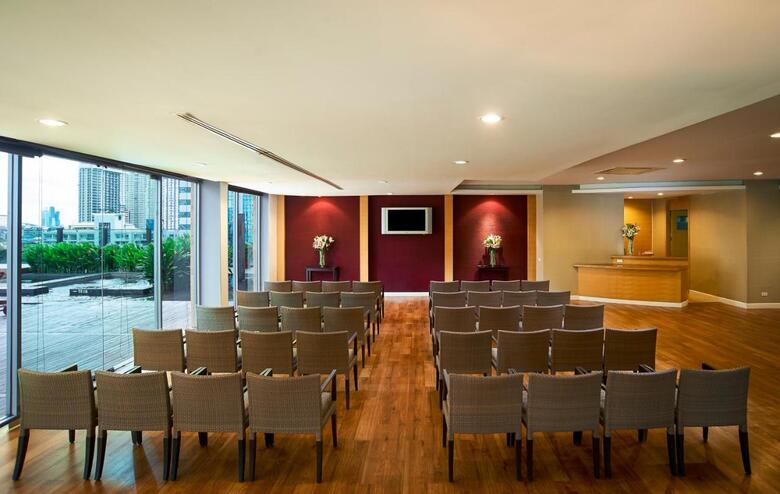 Aparthotel Urbana Sathorn Bangkok, Thailand