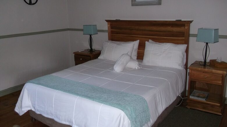 Hotel Housemartin Guest Lodge