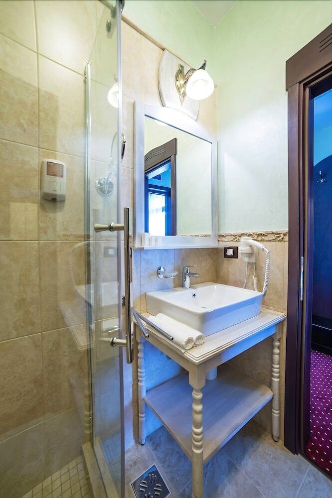Magus Hotel