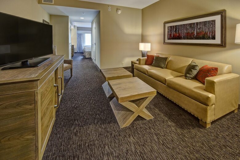 Hotel Black Fox Lodge Pigeon Forge, Tapestry Collection By Hilton