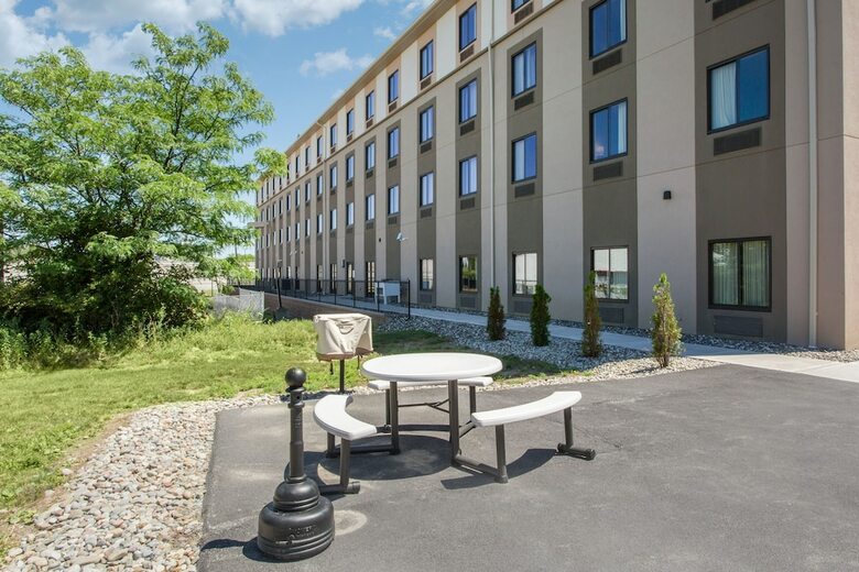 Hotel Sleep Inn & Suites Middletown - Goshen