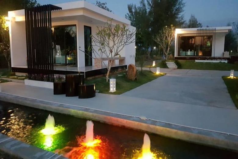 Hotel Yamadaya Beach Resort