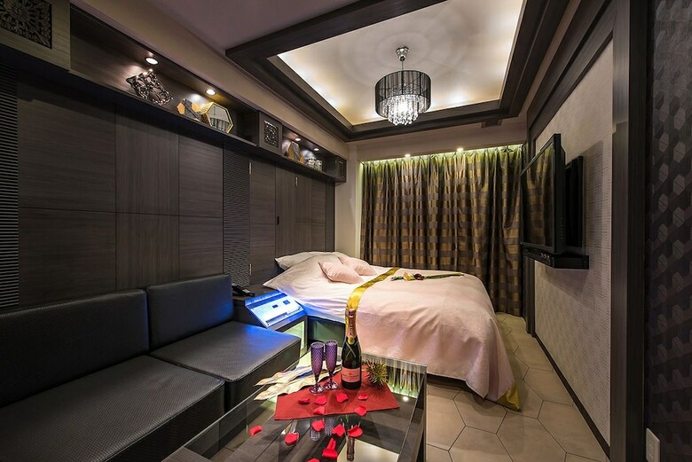 Hotel Myth-l-