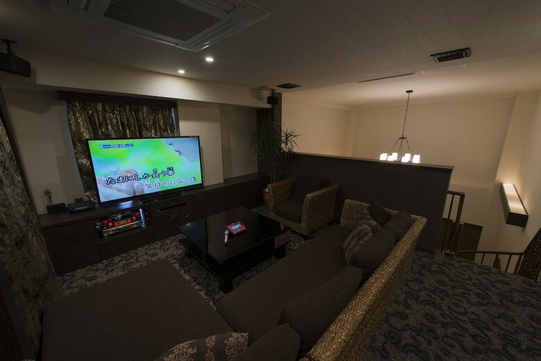 Hotel Myth-l-