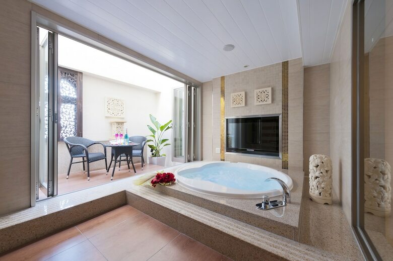 Hotel Myth-l-
