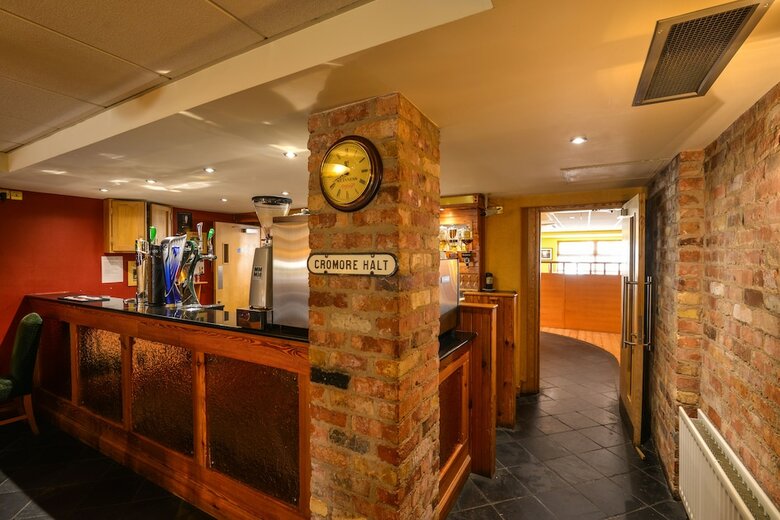 Hotel Cromore Halt