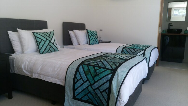 Bed & Breakfast Malting Lagoon Guest House And Brewery