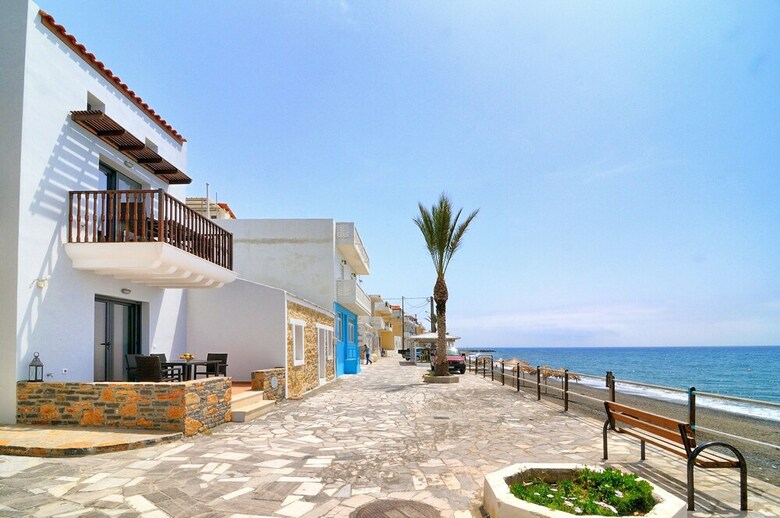 Apartamentos Myrtos Mare Suites