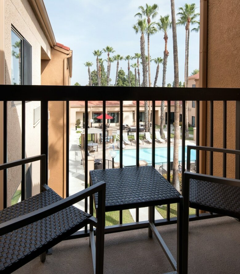 Hotel Courtyard By Marriott Huntington Beach Fountain Valley