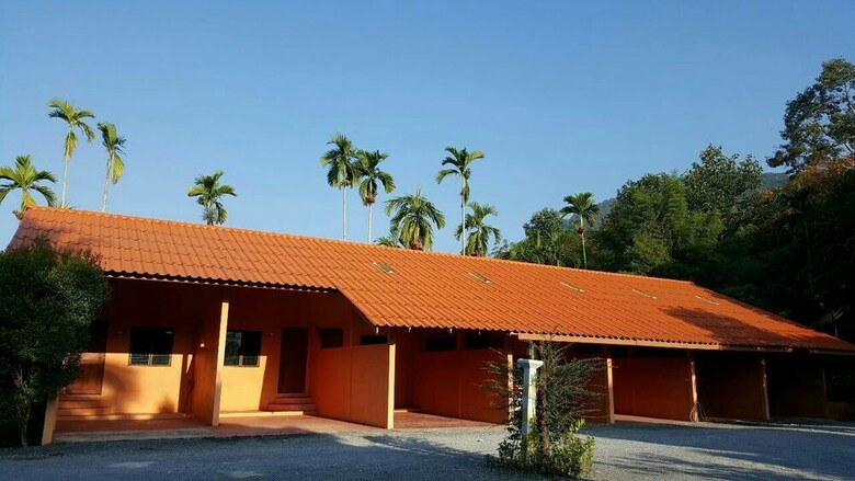 Hotel At Sichon Resort