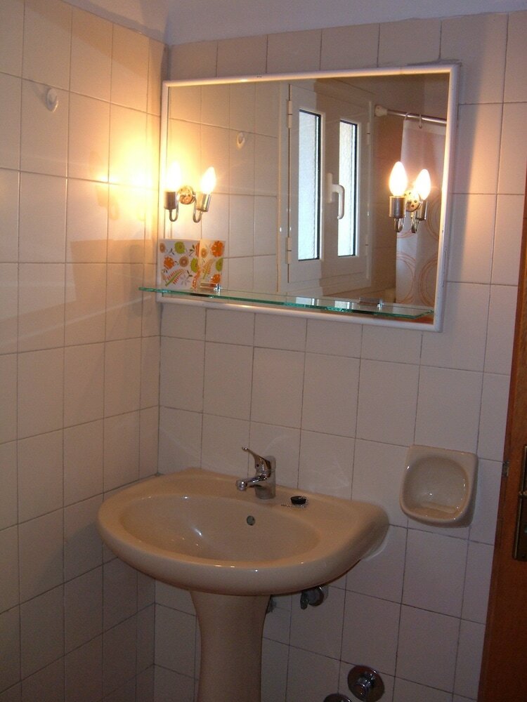 Poseidon Apartments