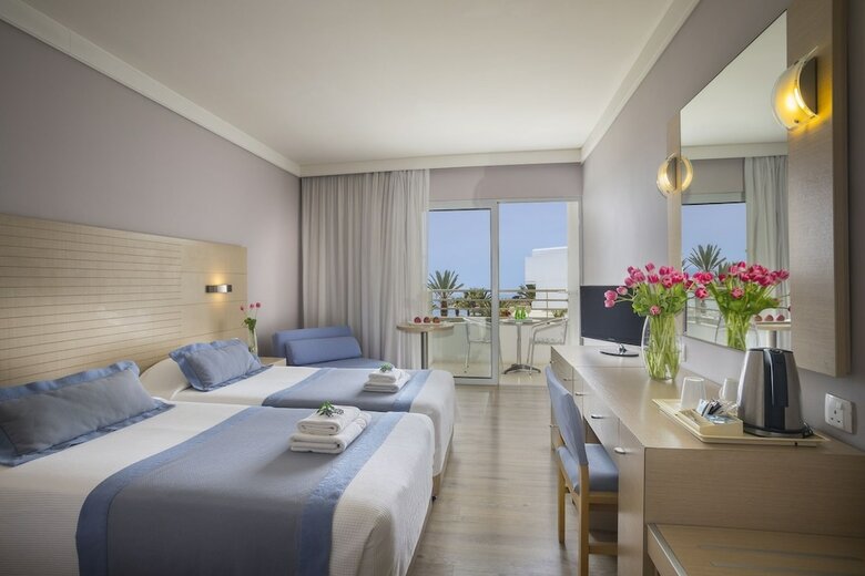 Hotel Louis Ledra Beach
