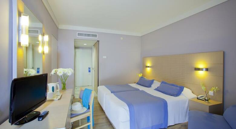 Hotel Louis Ledra Beach