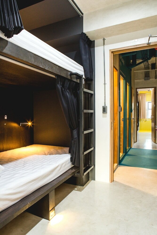Hostal The Bob Hostel