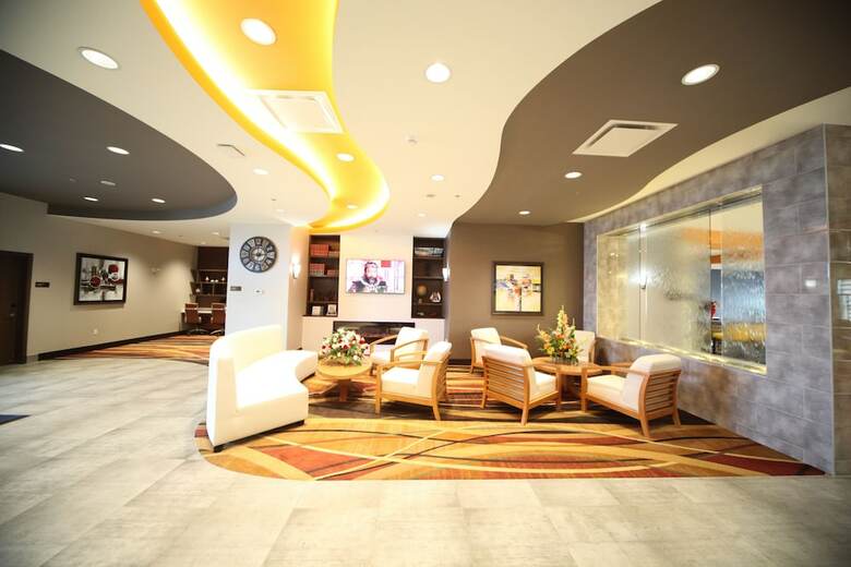 Hotel Wyndham Garden Edmonton Airport