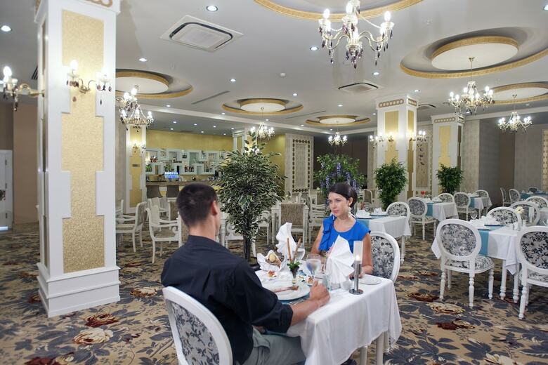 Hotel Crystal Tat Beach Golf Resort & Spa- All Inclusive