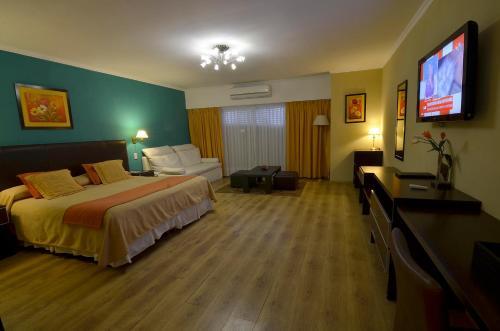 Hotel Alto Verde Suite & Apart