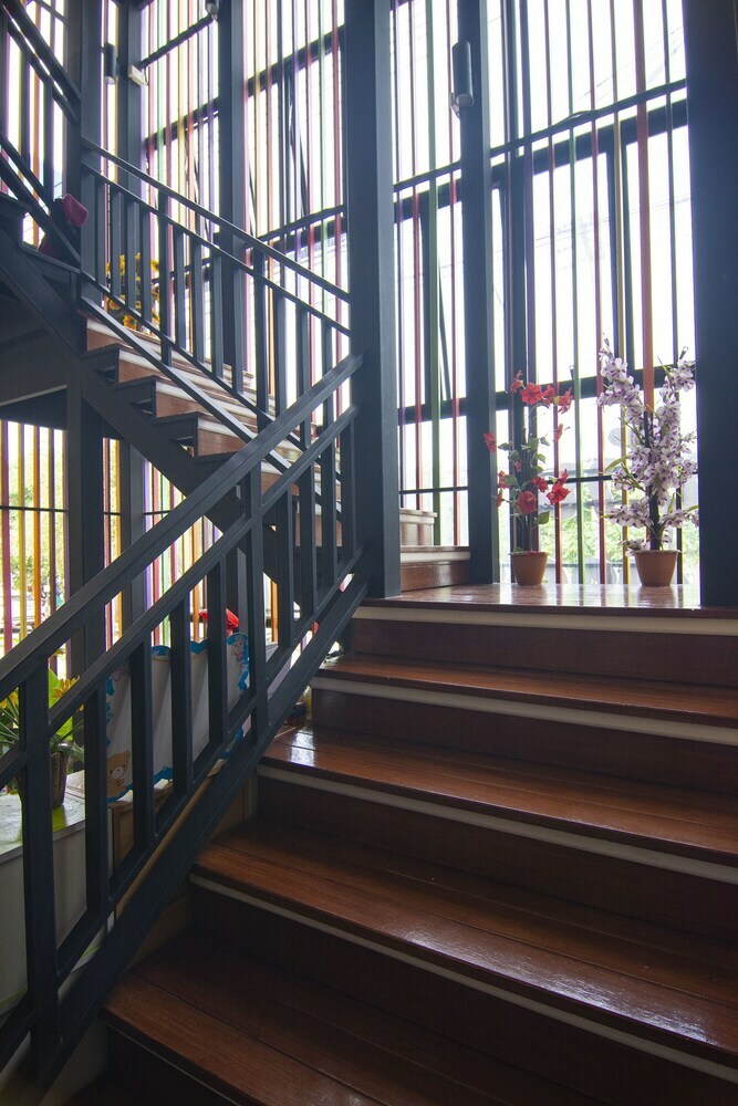 Hotel Oyo Baan Taklom Chomtalay