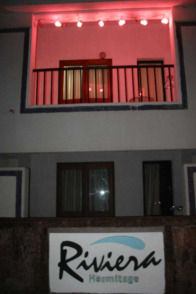 Apartamentos Riviera Hermitage