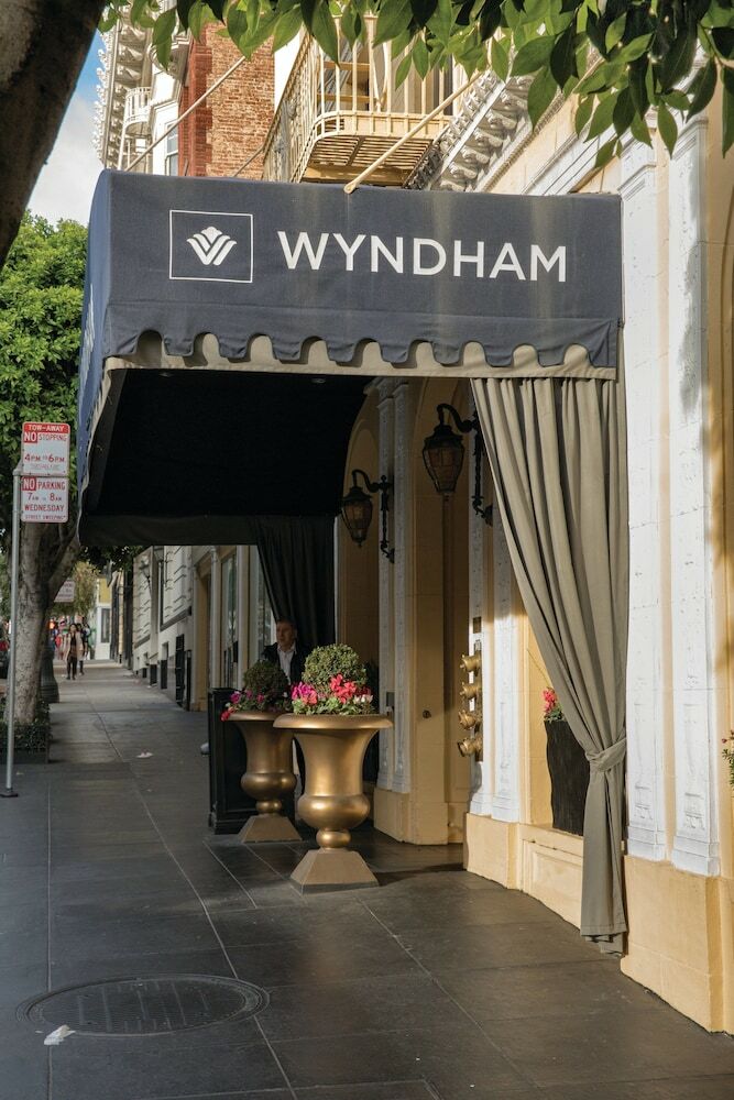 Hotel Club Wyndham Canterbury