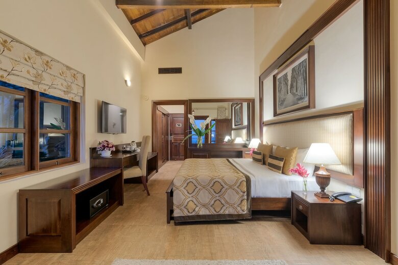 Hotel Amaya Hills