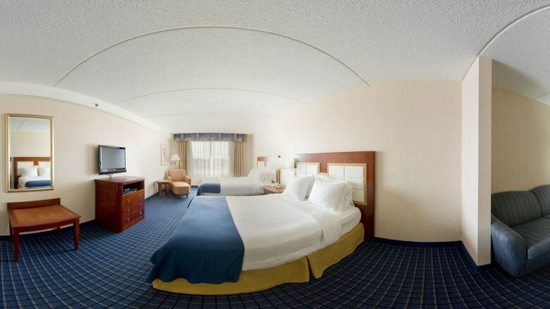 Hotel Holiday Inn Express & Suites Belleville