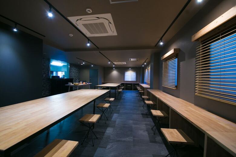 Business Hotel 910